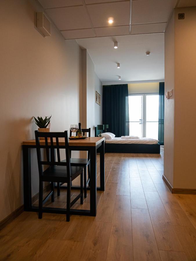 Warsview Apartments Varsavia Esterno foto